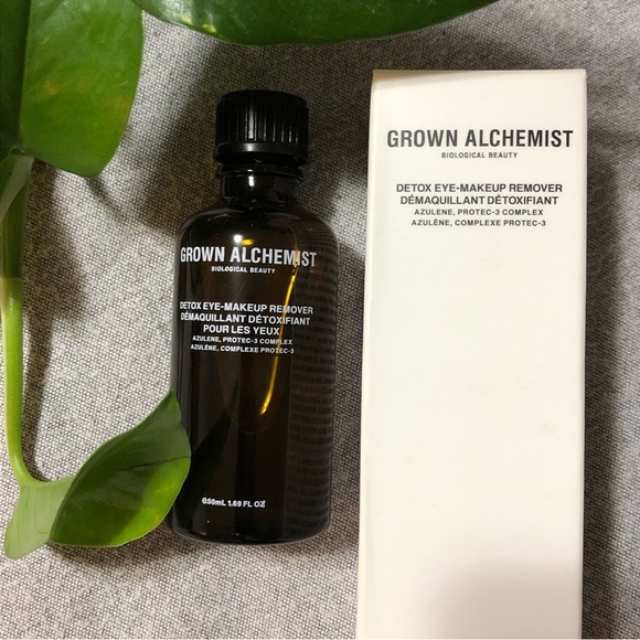 Grown alchemist detox eye makeup remover - Picture 3 of 3